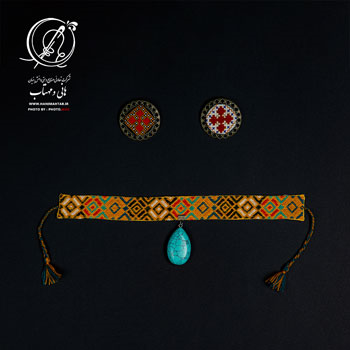 طوق سوزن دوزی